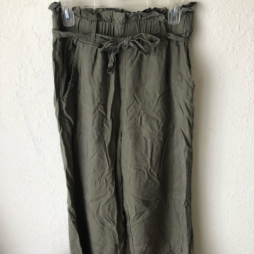 Paper bag pants
